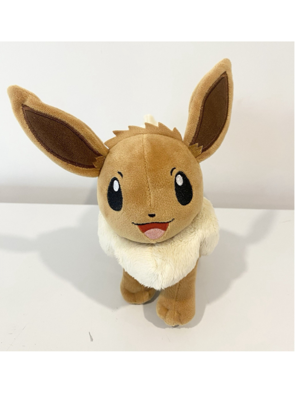 Pokemon Eevee Plush 8” Stuffed Animal 2022 Nintendo Game Freak Brown
